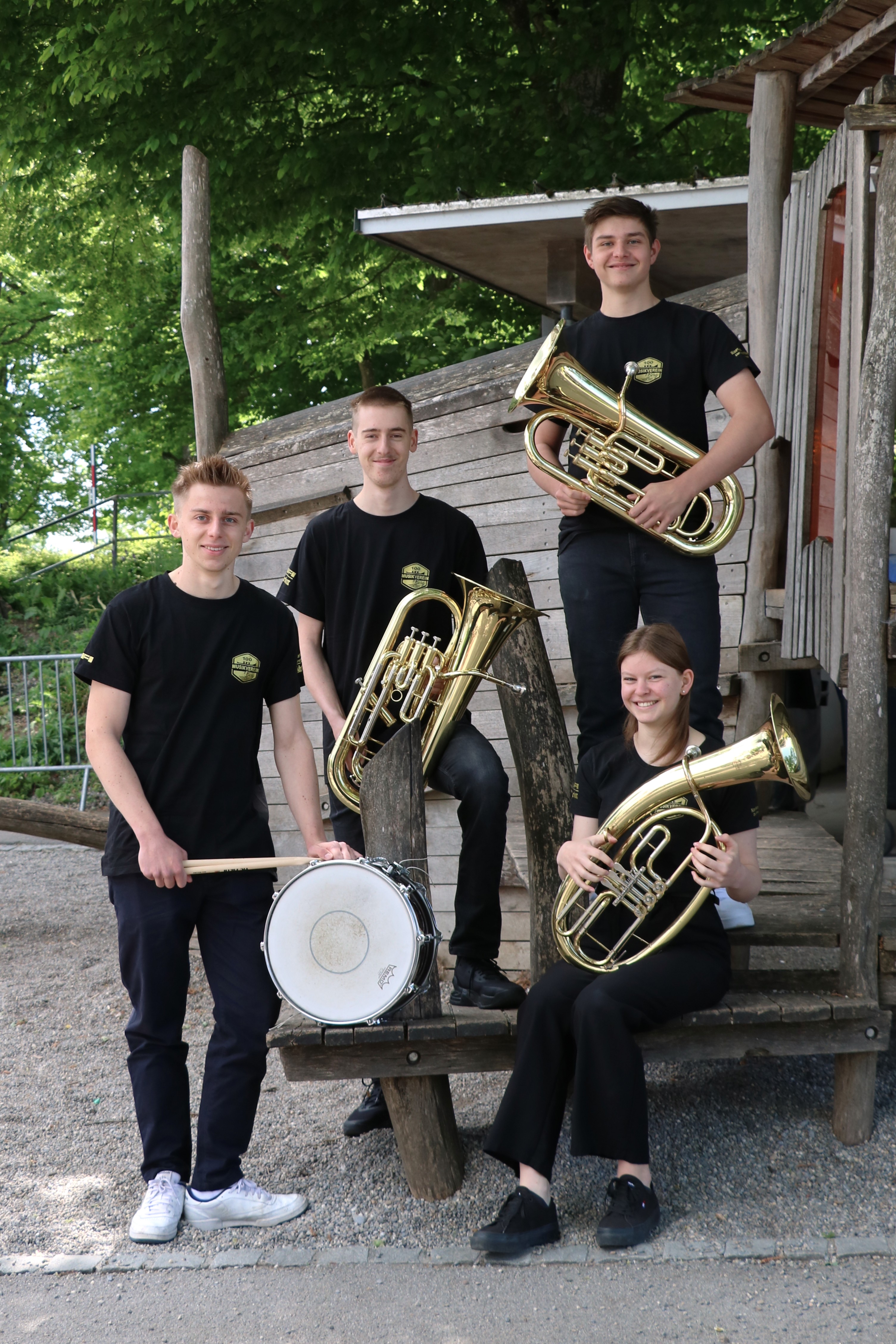 Tenorhorn Schlagzeug